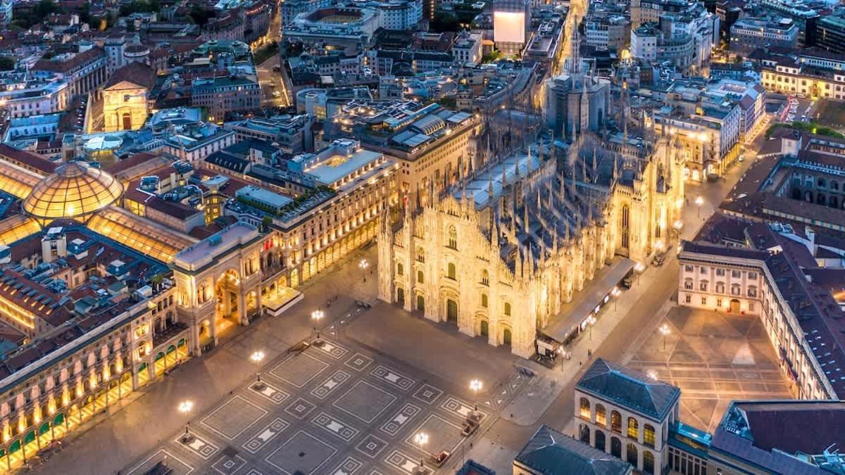 Bramante Design - A Pochi Passi Dal Duomo Milán